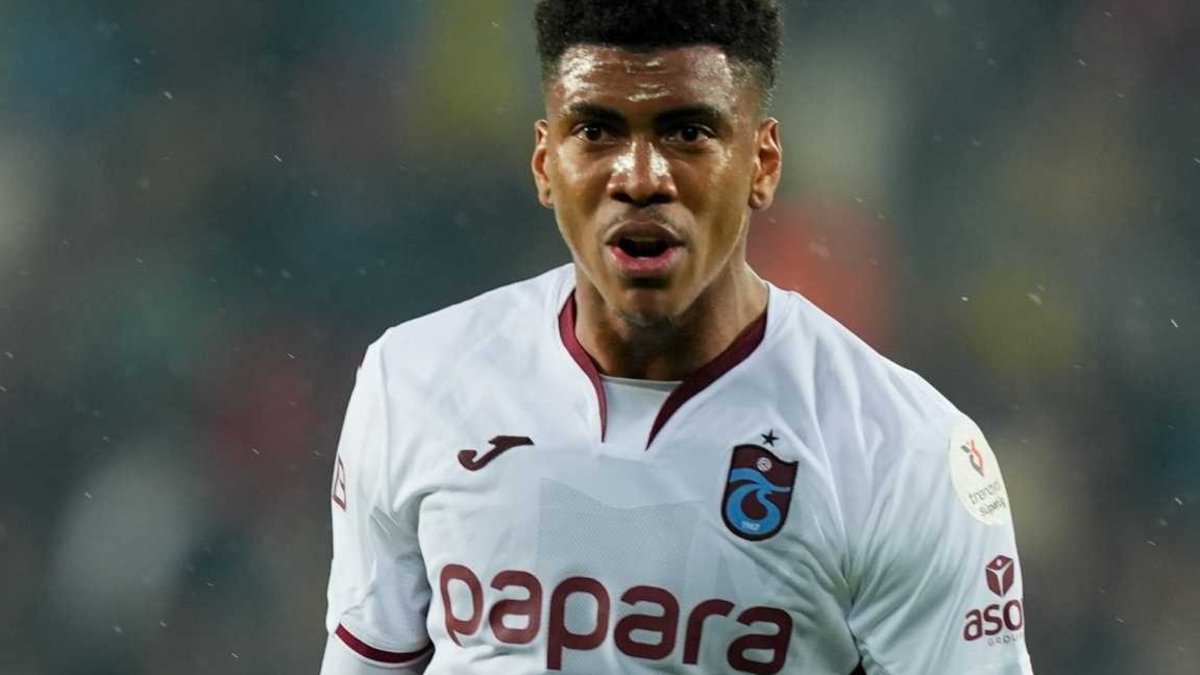 Zenit’in Augusto ısrarı