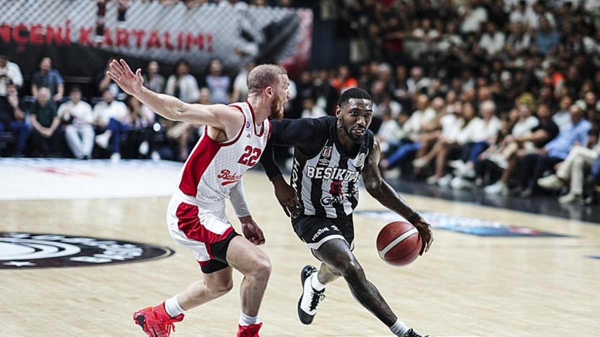 Beşiktaş Gain sahasında Bahçeşehir’i yenerek final serisine adını yazdırdı!