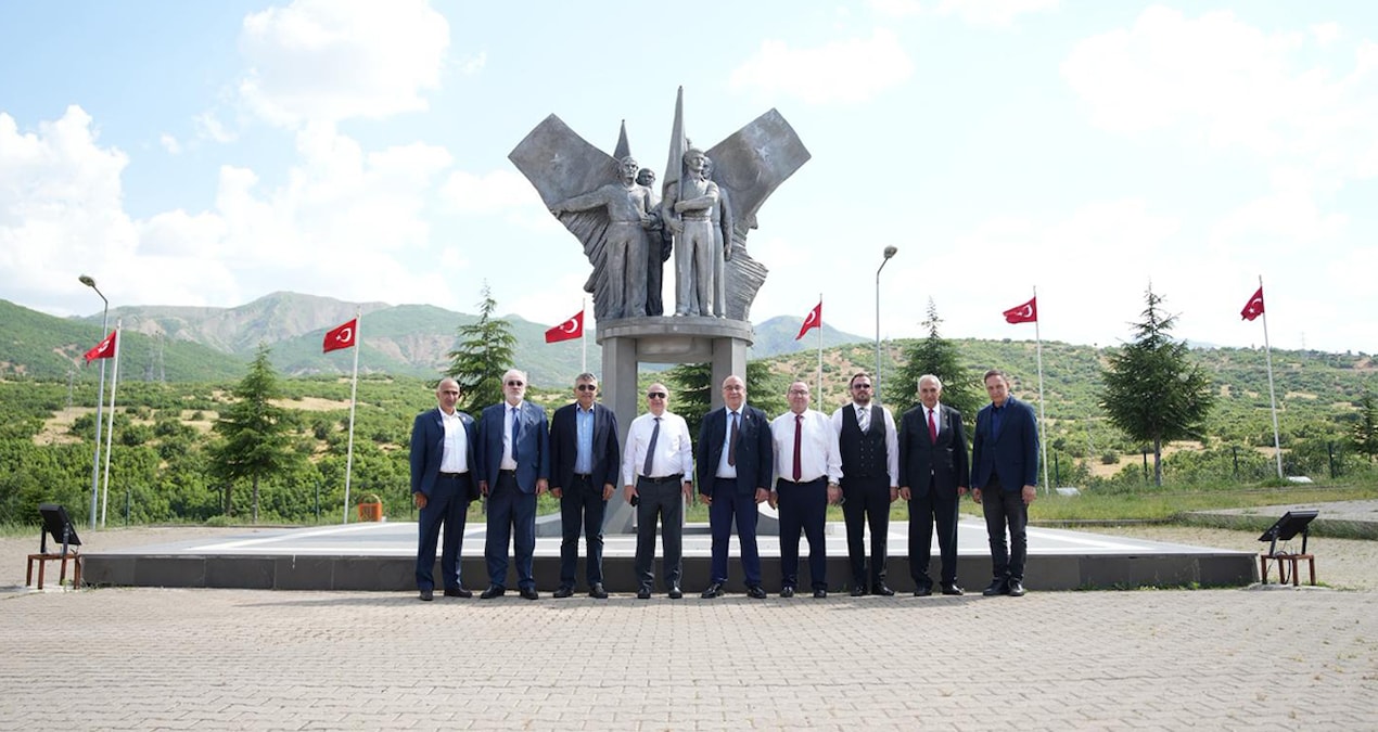 Geri adım atmadı