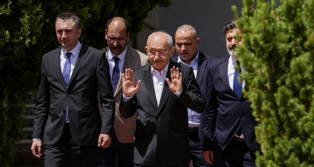 Kılıçdaroğlu’nun sözcüsünden Özgür Özel için ‘disiplin’ sözleri