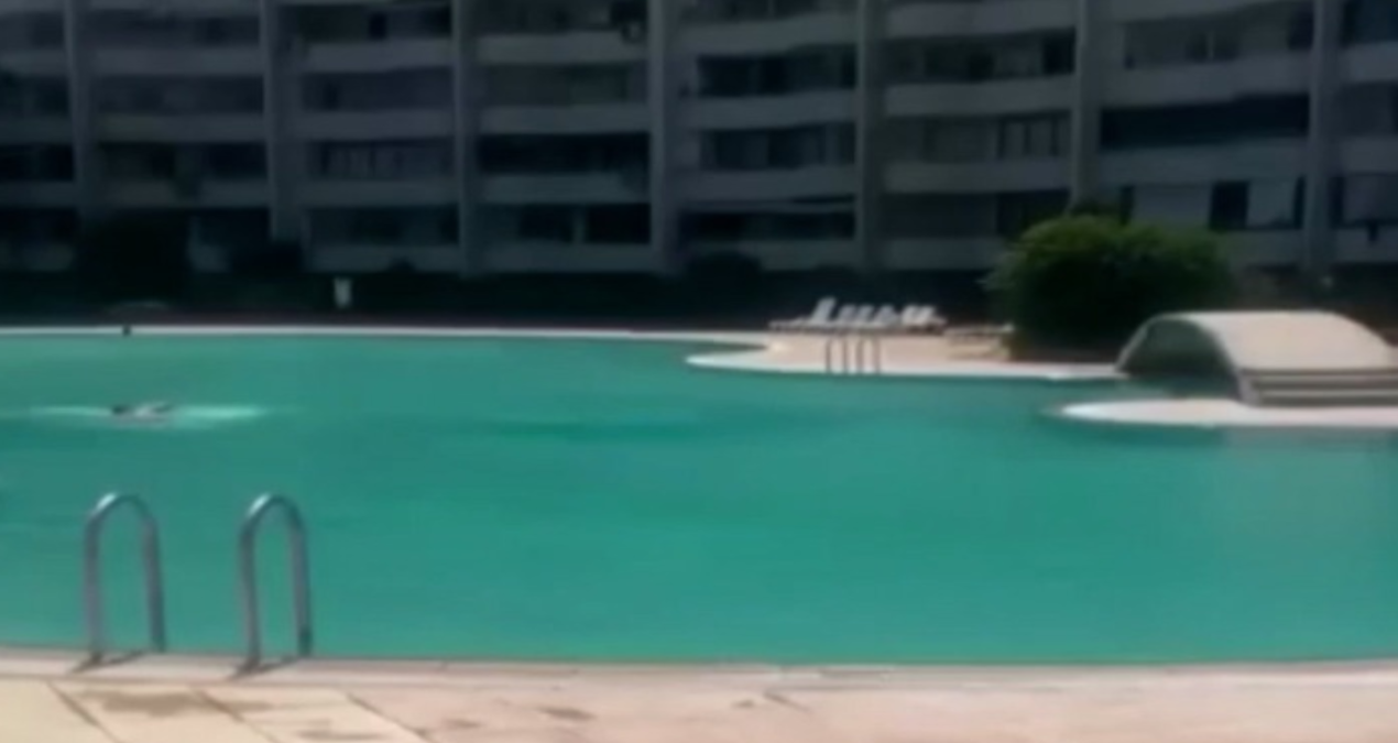Mersin’de bir kadın haşema ile havuza alınmadı: Site görevlisi tutuklandı