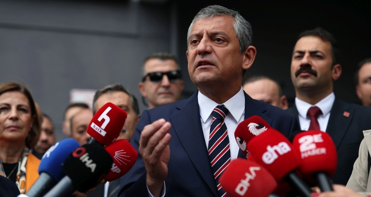 Özgür Özel’den çarpıcı uyarı: Bu artık sadece bir iç kriz değil