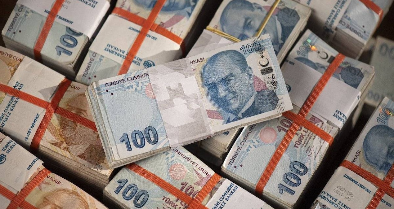Piyangodan 1,1 milyar TL kazanarak Türkiye tarihine geçti: Şanslı milyarder bakın hangi ilden çıktı