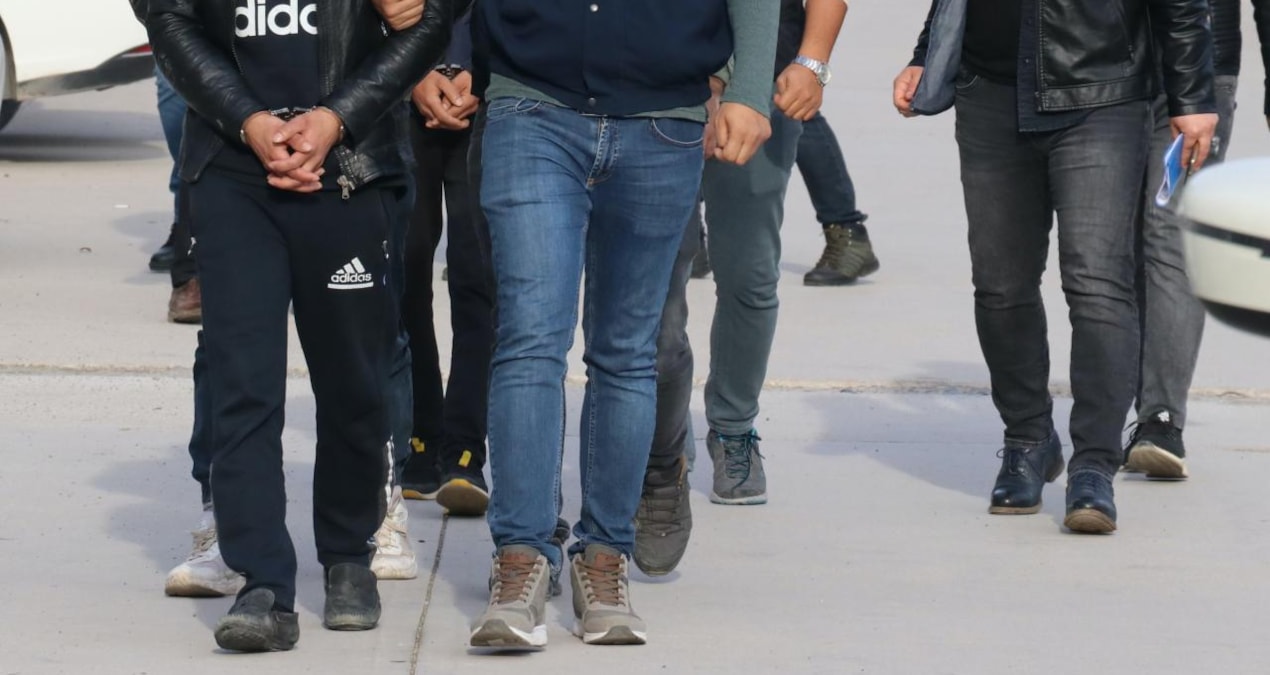 Üç ülkenin aradığı firari İstanbul Havalimanı’nda ortaya çıktı