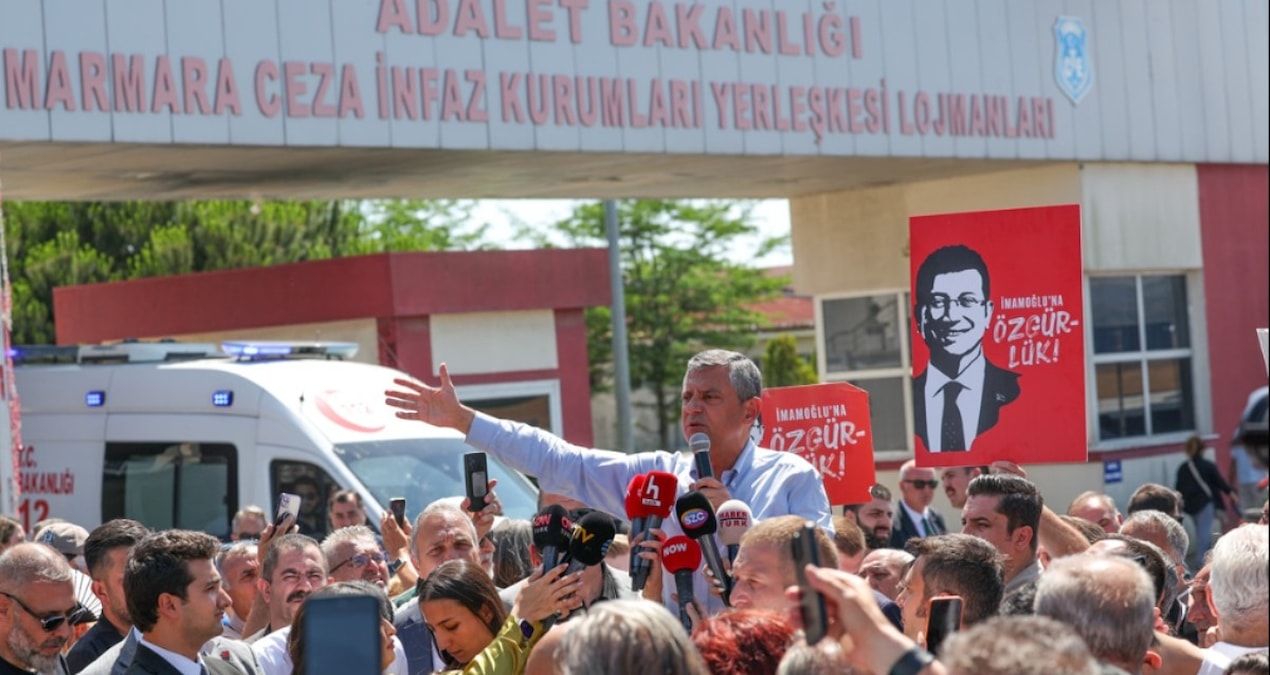 Savunmanın kısıtlanmasını tarih önünde not ediyoruz!