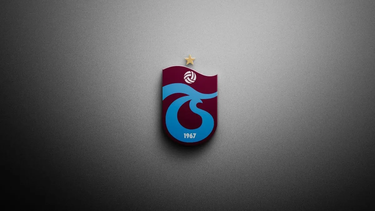 Trabzonspor iki uçak birden indirecek: Ruslan Malinovsky ve Noah Saviolo!