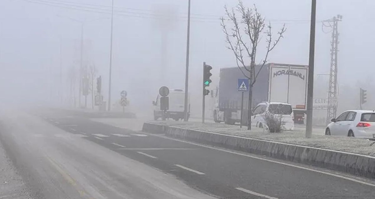 Erzurum ve Ardahan’da sağanak, dolu ve sis etkili oldu