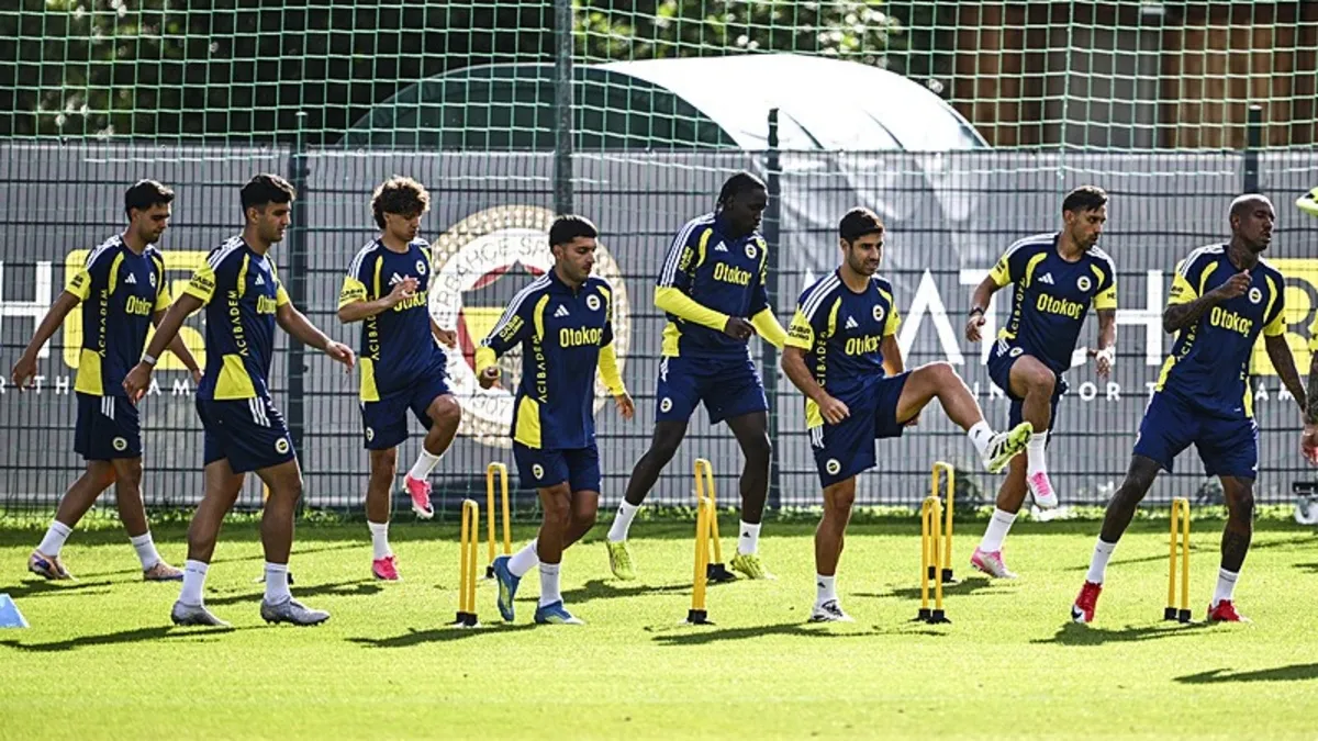 Fenerbahçe’nin genç yıldızına Bundesliga kancası! Transfer görüşmeleri başladı